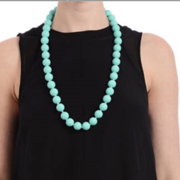 Lavender chew beads teething necklace - Picture 4 of 4